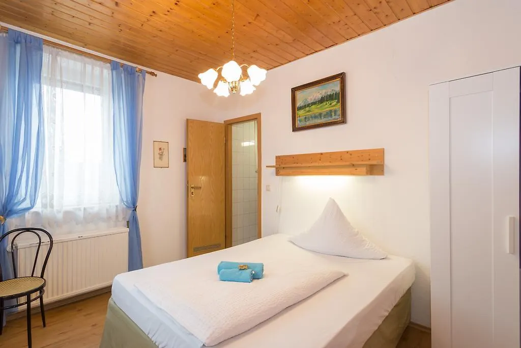 Hotel Moosbichl Мюнхен 3*,